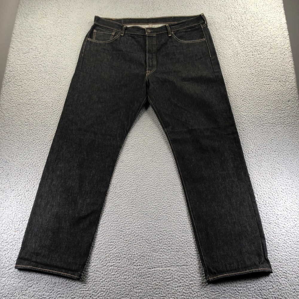 Levis Jeans Mens 38x32 Black 501 Straight Leg Dark Wash Classic Denim Button Fly